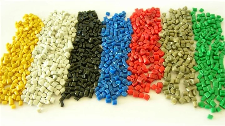کاربردهای متنوع کامپاند PVC