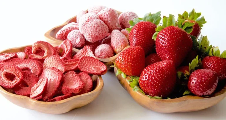 میوه خشک فریز شده چطور آماده می شود؟