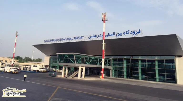 راهنمای جامع خرید بلیط هواپیما بندرعباس به تهران؛ از قیمت تا پرواز