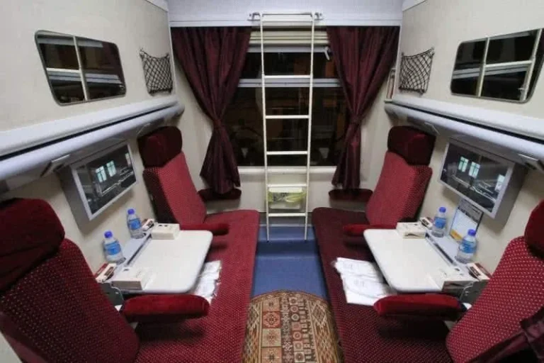 بلیط قطار بندرعباس به یزد