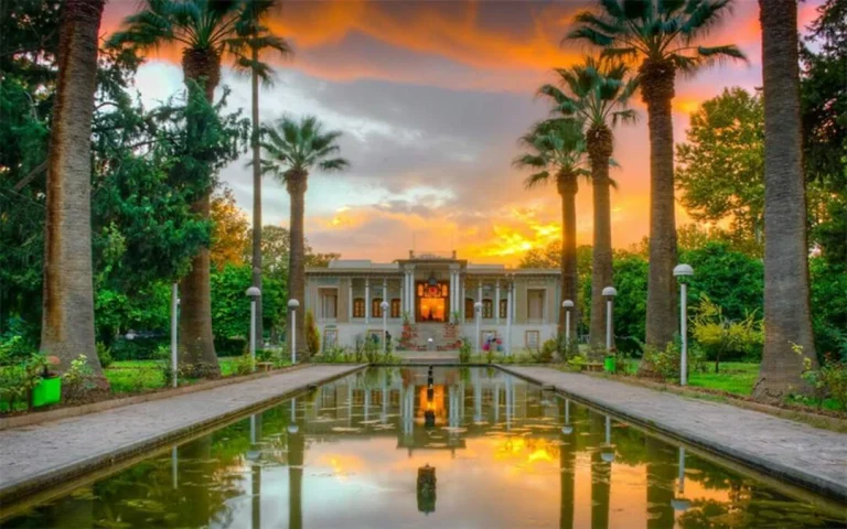 باغ عفیف آباد شیراز؛ راهنمای جامع بازدید از نگین تاریخ و معماری قاجار
