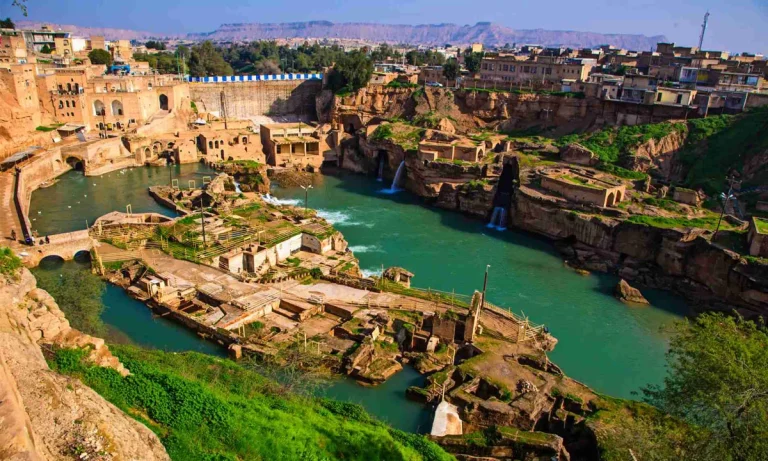 مکان های دیدنی رشت؛ راهنمای جامع سفر به شهر باران و خوراک شناسی