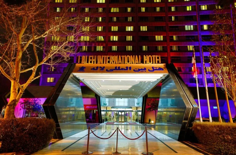 بررسی جامع هتل لاله تهران؛ امکانات، موقعیت مکانی و راهنمای کامل اقامت