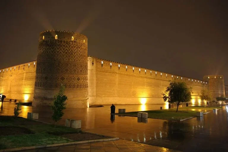 ارگ کریم خان شیراز؛ راهنمای جامع بازدید از تاریخچه تا معماری