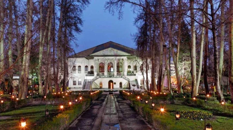باغ فردوس تهران؛ راهنمای کامل بازدید، تاریخچه و قیمت بلیط 1405