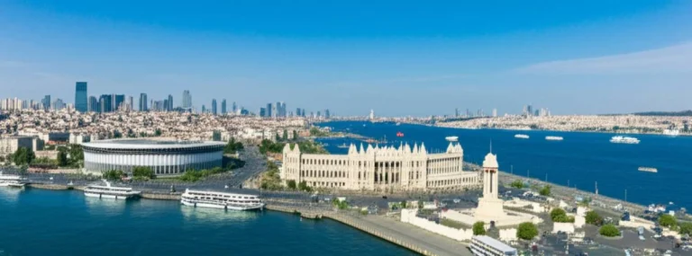 راهنمای جامع مسیر بشیکتاش به تکسیم استانبول؛ از دولموش تا فونیکولار